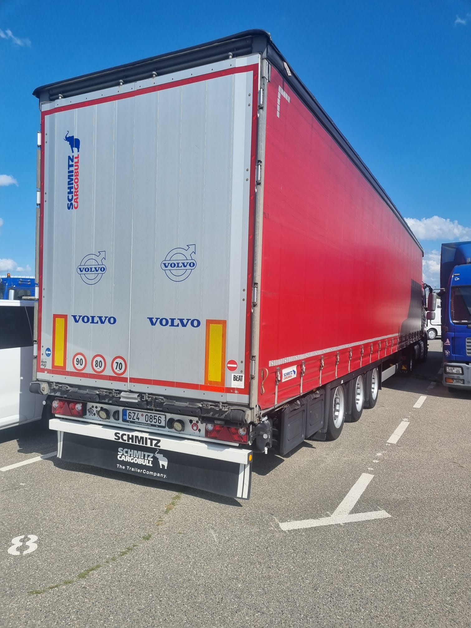 Návěs Schmitz Cargobull SCB*S3T LOW DECK